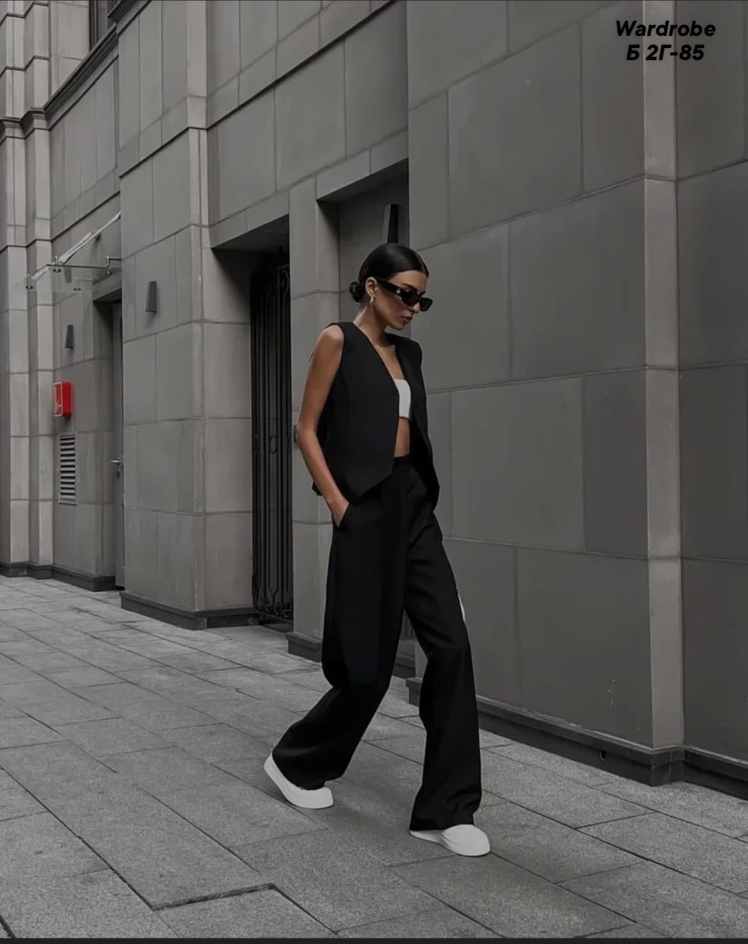 костюм двойка брюки палаццо,стильные костюмы,костюм с брюками палаццо,брючный костюм элегантный,брючный костюм тройка женский