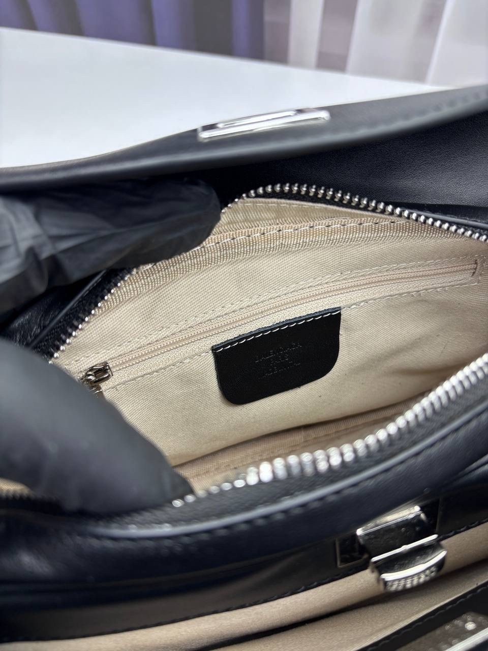 сумка,женская сумка,живанши сумка женская,сумка живанши,balenciaga сумка