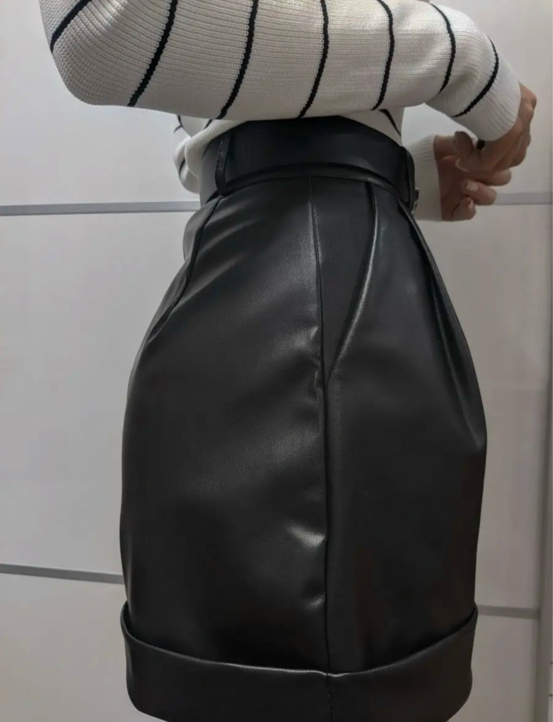 кожаные шорты женские,кожаные шорты,шорты кожаные из экокожи широкие kyero style,шорты из экокожи женские,кожаные шорты матовые