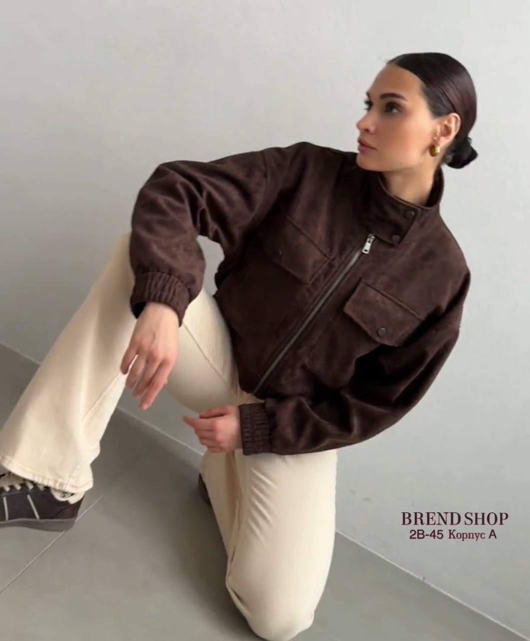 женская куртка бомбер из эко замши коричневого цвета,женская куртка бомбер из эко замши коричневого цвета модель № 30446,куртка бомбер замшевый оверсайз lofus 325114194,бомбер укороченный оверсайз зам