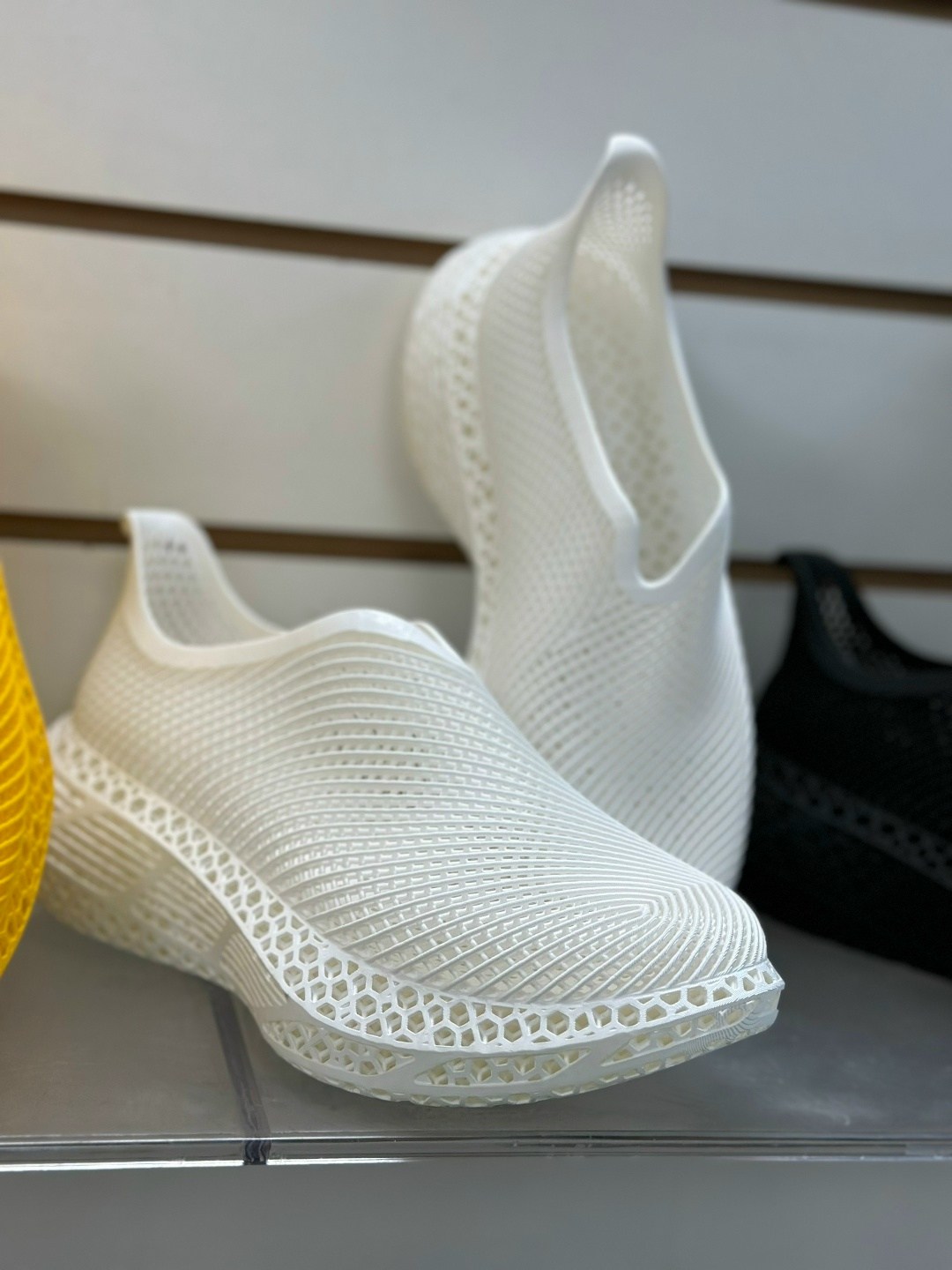 желтые слипоны,, женская,слипоны женские,кроссовки женскиe