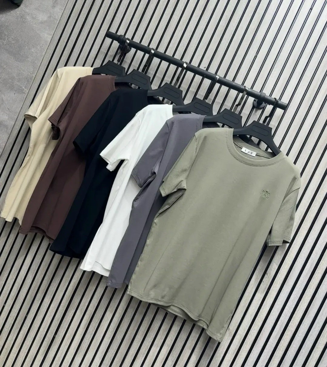 футболки женская,футболки женская оверсайз,базовая футболка женская,базовая футболка