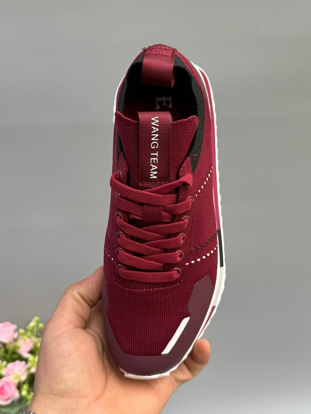 кроссовки луи витон бордовые,кроссовки,кроссовки бордовые,луи виттон кроссовки женские бордовые,женские кроссовки