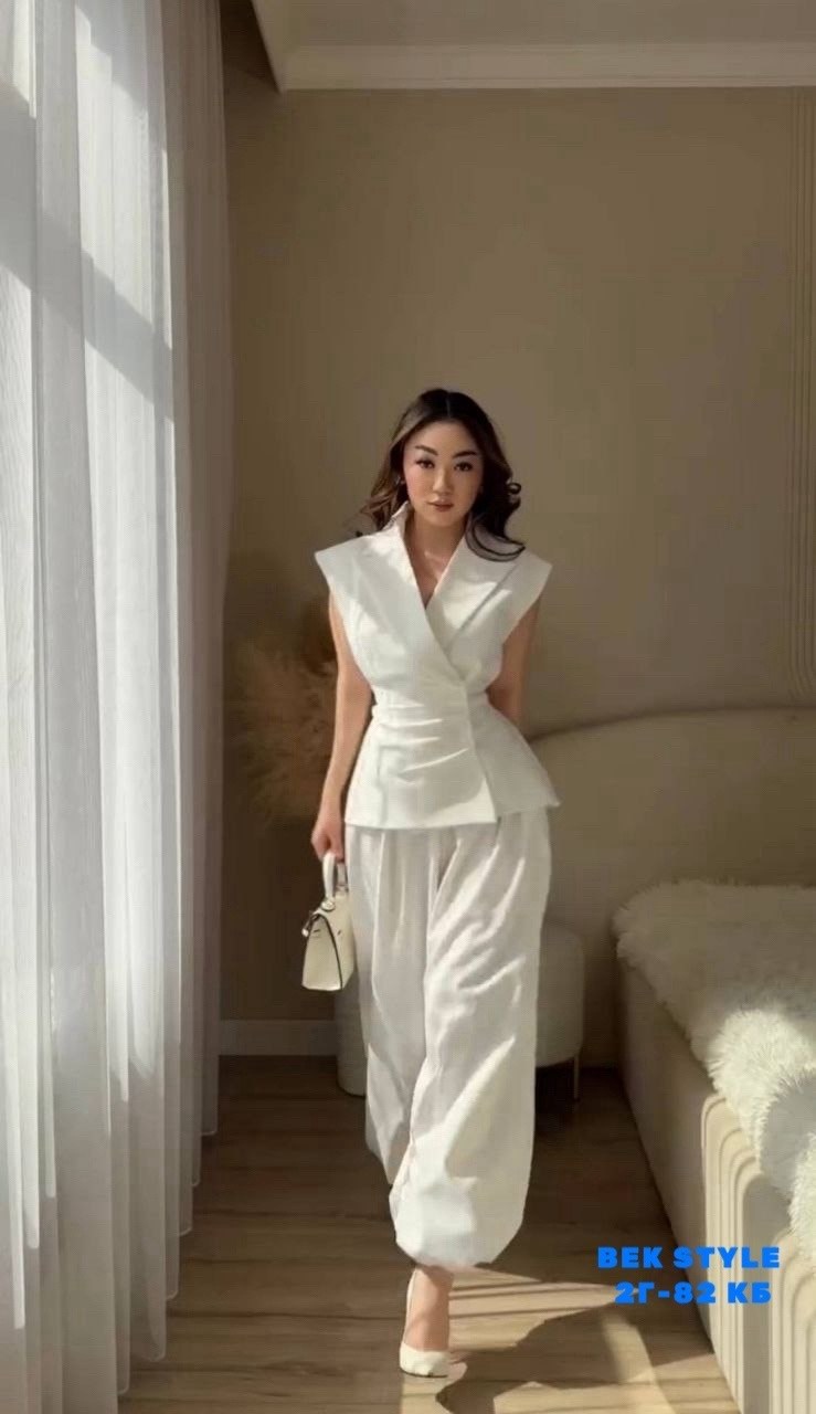 стильные костюмы,элегантный брючный костюм,костюм классический,костюм коричневый,брючной костюм