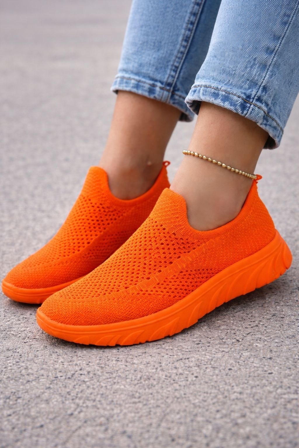 ,кроссовки женскиe, спортивная,оранжевые кроссовки, женская