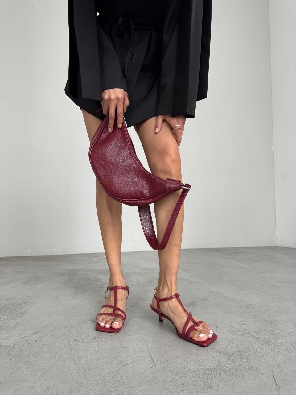 женские босоножки,босоножки на каблуках,красные босоножки,босоножки с ремешками,босоножки на шпильках