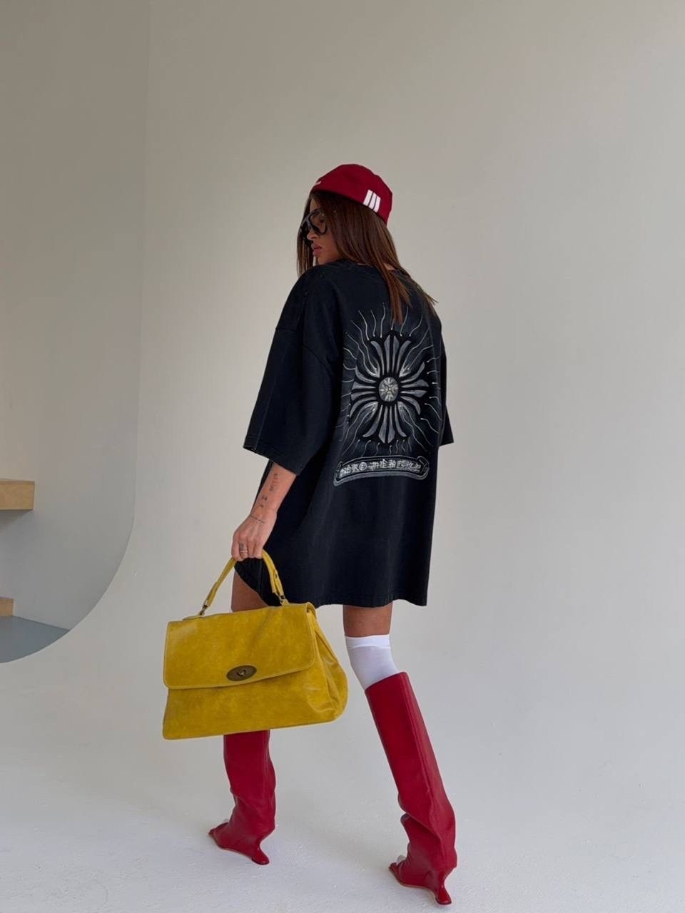 футболка оверсайз,мода стиль,костюм стиль,мода модная