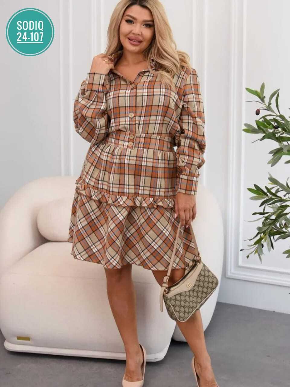 женское платье в клетку,платье в клетку,женское клетчатое платье-рубашка с рукавом и принтом,платье рубашка в клетку,платье в клетку большие размеры