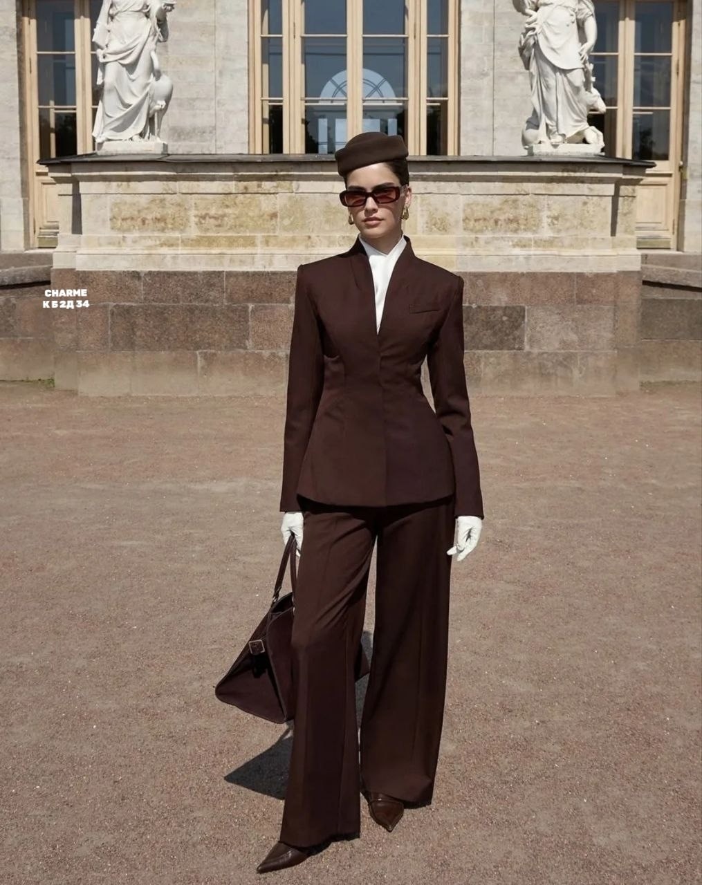 приталенный жакет,брючный костюм,стильные наряды,костюм классический