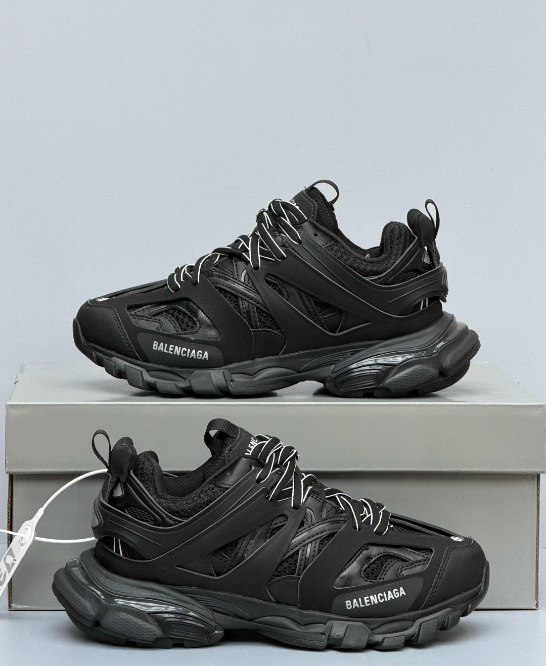 кроссовки balenciaga track sneaker черный,кроссовки balenciaga,кроссовки balenciaga track,кроссовки женские balenciaga,мужские кроссовки balenciaga track черные