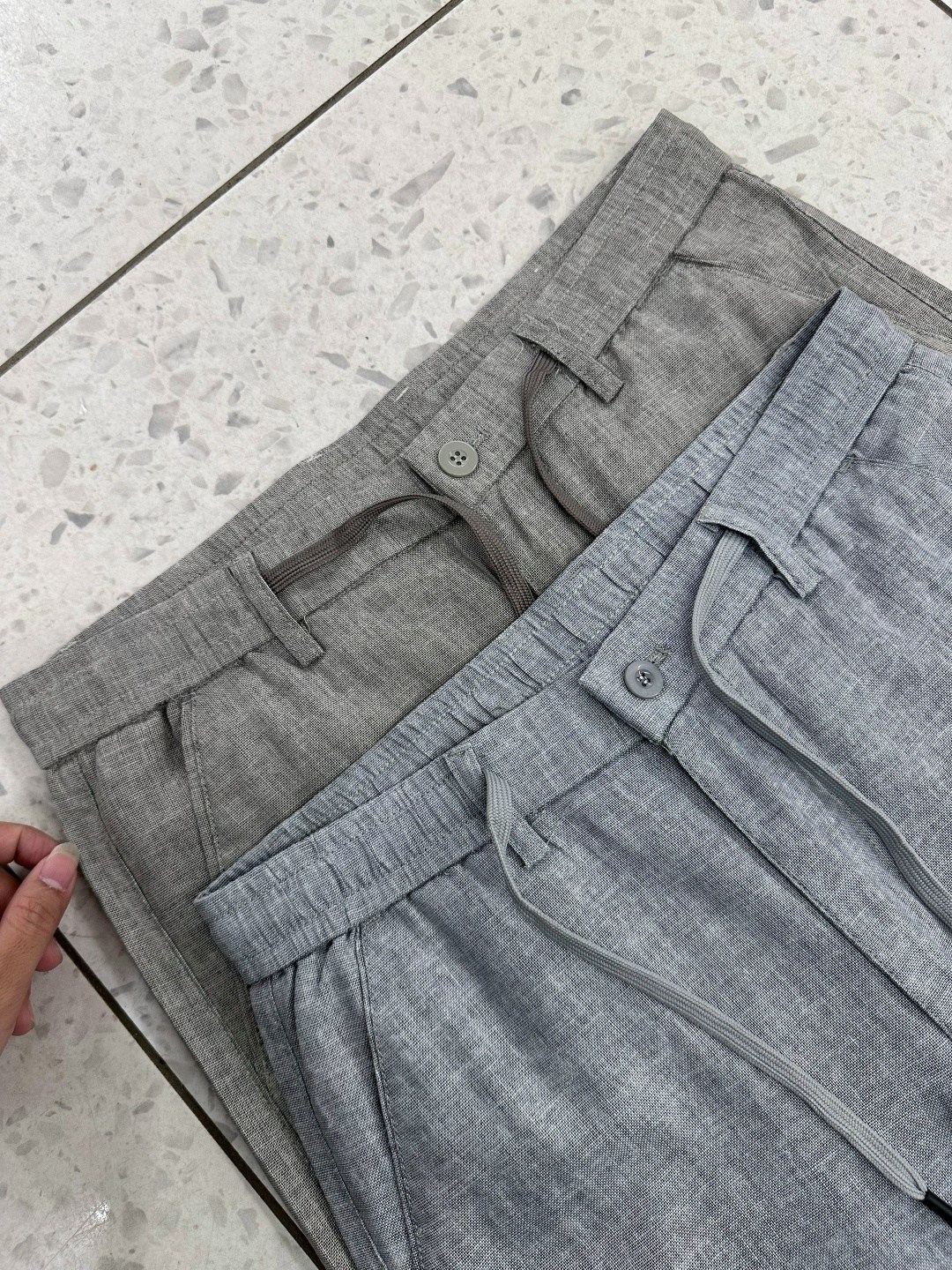 зауженные брюки,брюки светлые,мужские брюки,повседневные брюки,серые брюки