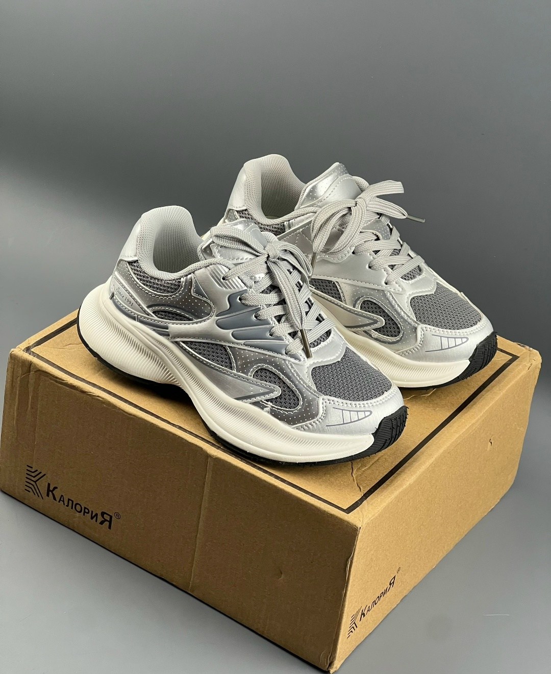 кроссовки повседневные,кроссовки,кроссовки женские,кроссовки xtep lifestyle shoes men low-top silver/smoke grey,серебряные кроссовки