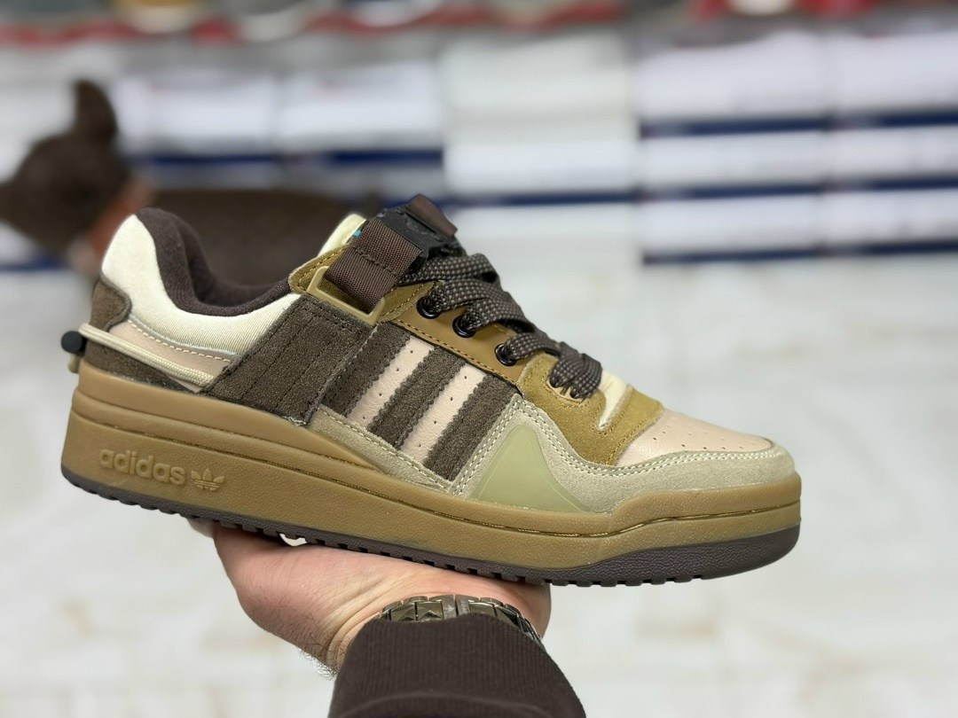 кроссовки adidas,,кроссовки адидас,кроссовки адидас forum low bad bunny,стильные кроссовки