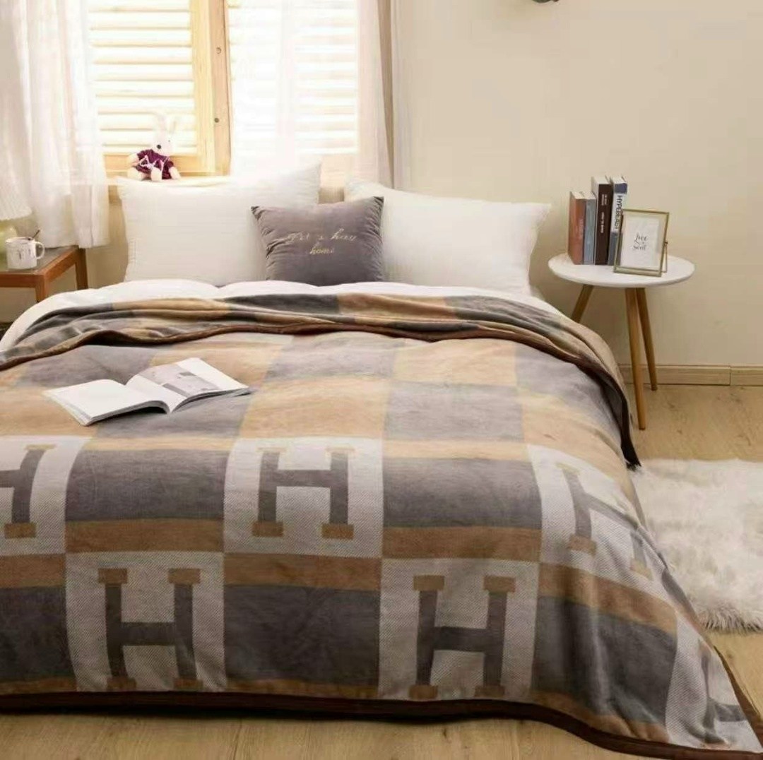 комплект постельного белья,постельное белье,постельное белье из сатина,комплект постельного белье евро,постельного белье евро