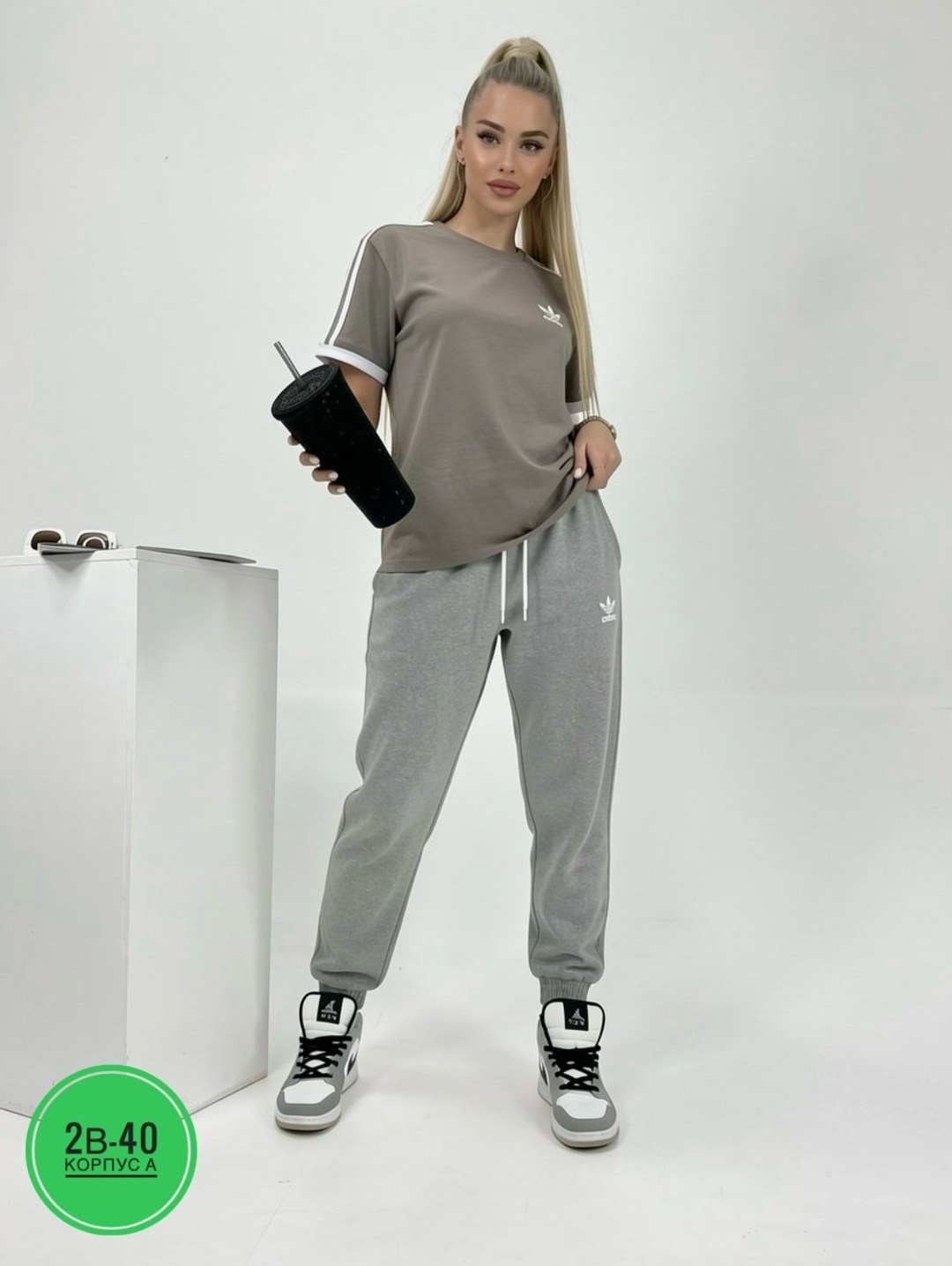 женские костюмы спортивные,спортивные брюки,женские спортивные штаны,женские спортивные брюки,модный спортивный костюм женский 2026