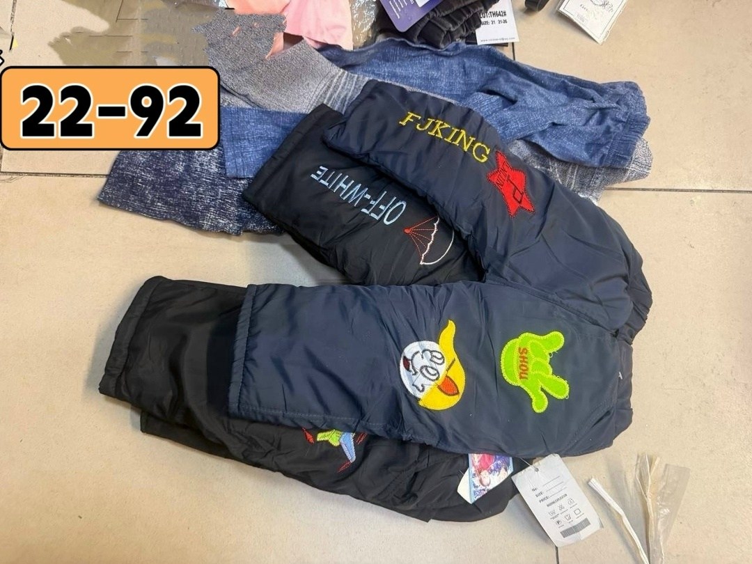 жилетка детская,детский жилет,жилет для девочек,вязаная жилетка,жилетка крокид для девочки