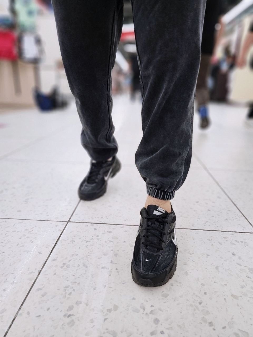 штаны на флисе,джоггеры на флисе,спортивные брюки,серые джоггеры,спортивные штаны