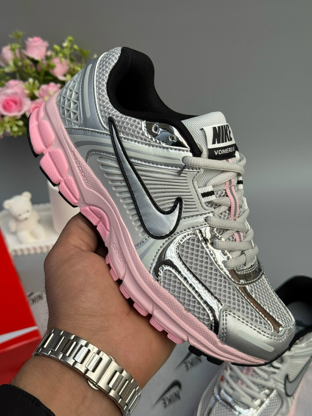кроссовки nike zoom vomero 5,кроссовки nike air zoom vomero 5,nike zoom vomero 5,женские кроссовки nike air zoom vomero 5,кроссовки nike