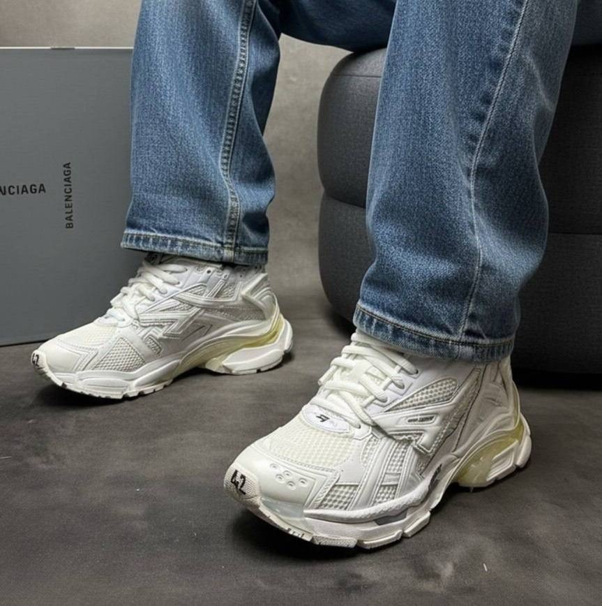 кроссовки balenciaga,balenciaga кроссовки runner,кроссовки balenciaga runner sneaker 'white' 2026,balenciaga runner sneaker white 2026,кроссовки balenciaga runner sneaker high white
