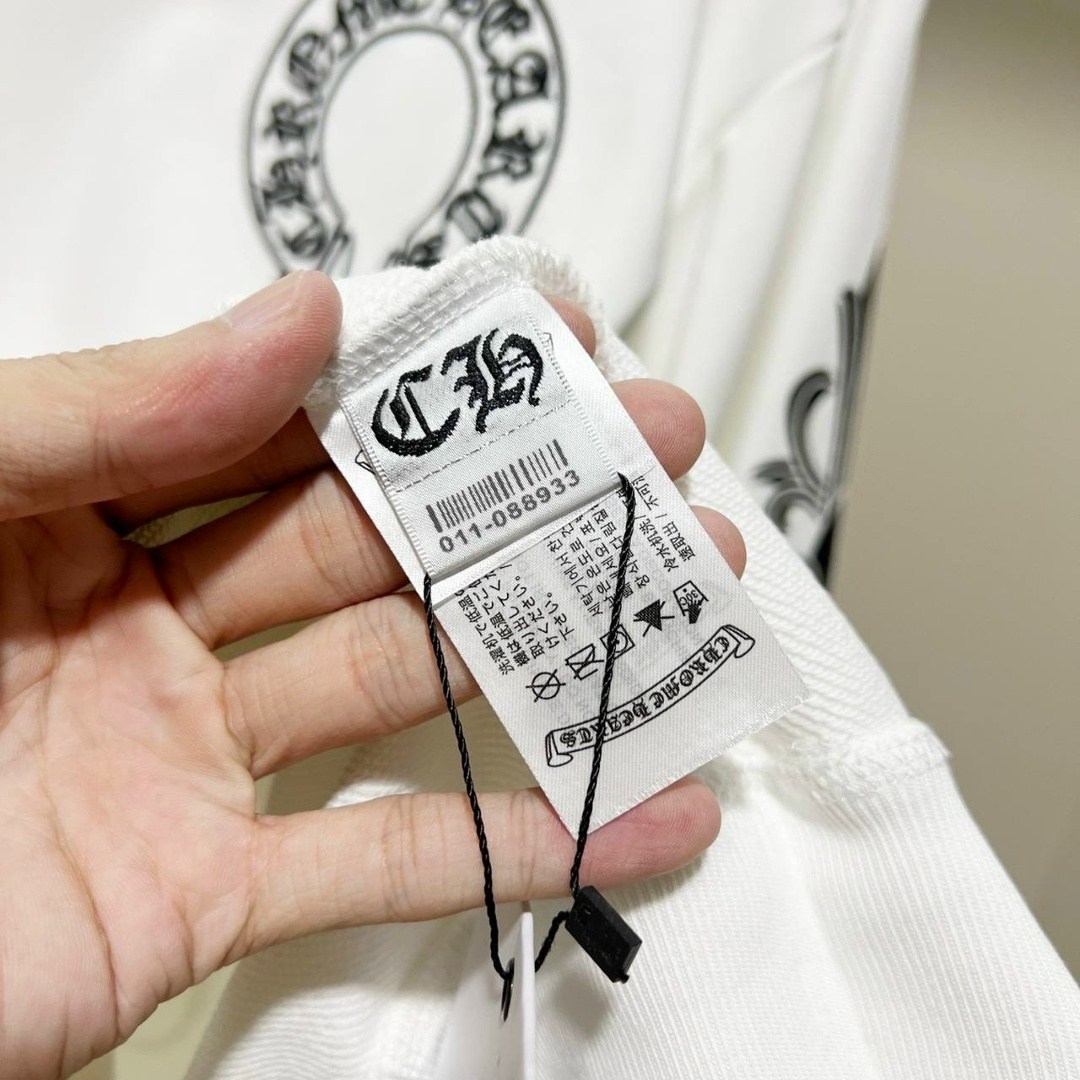 стильные наряды,брендовые кофты,модные стили,женский свитшот