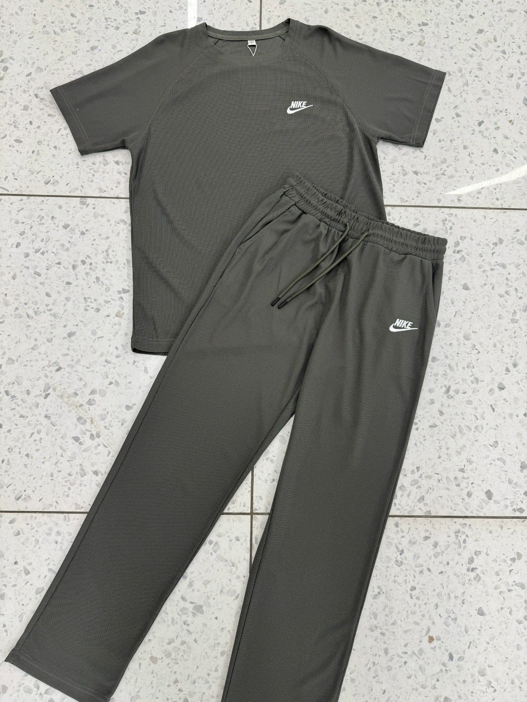 костюм спортивный мужской,костюм спортивный мужской nike,спортивные костюмы nike,спортивные костюм,костюм nike