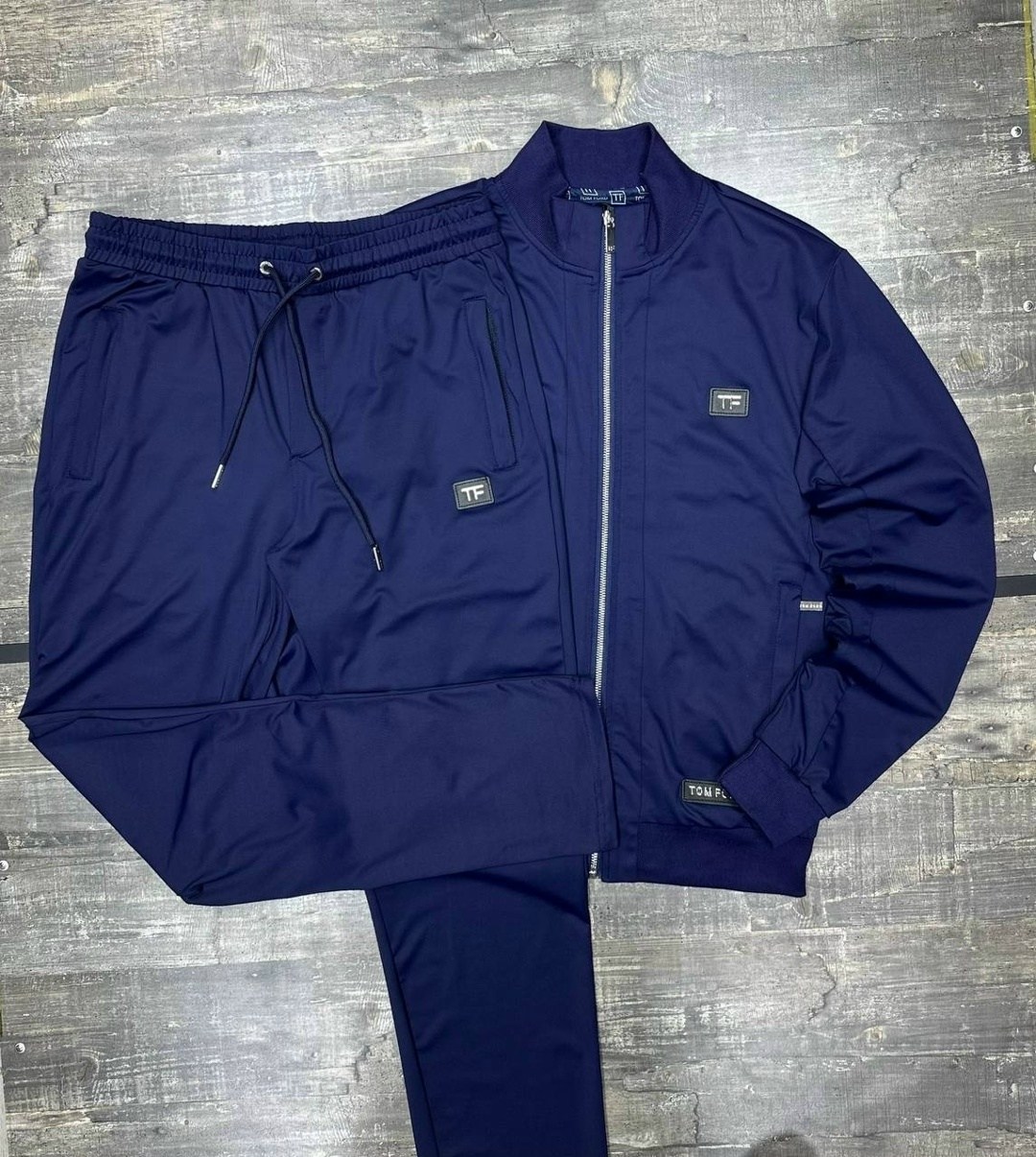 спортивный костюм dolce gabbana,спортивный костюм дольче габбана мужской,мужской спортивный костюм tom ford,костюм dolce gabbana мужской спортивный,спортивный костюм мужской