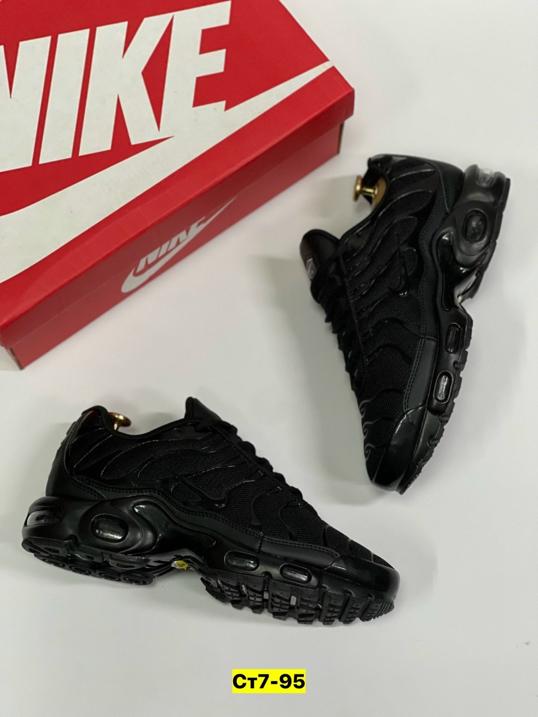 кроссовки nike air max tn plus,кроссовки nike air max tn plus мужские,кроссовки мужские nike air max plus,кроссовки мужские nike air max tn,кроссовки nike air max plus