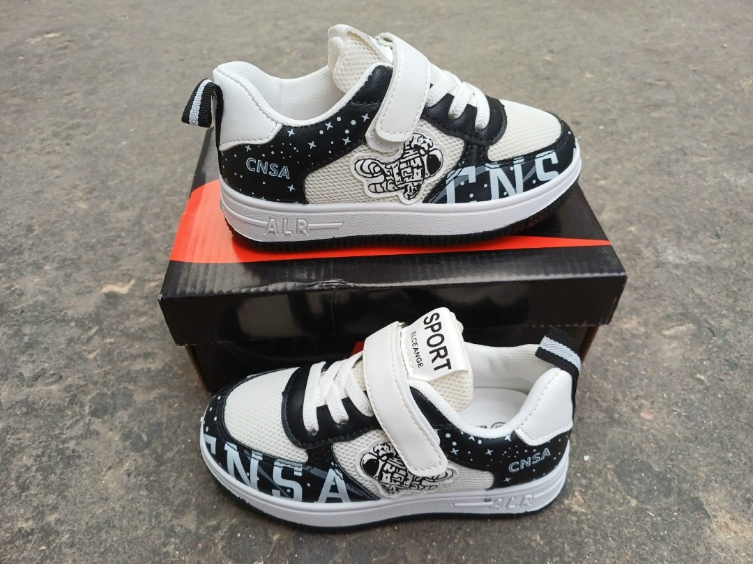 детские кроссовки,детские кроссовки для девочек,кроссовки для мальчика,кроссовки,спортивная  для мальчика