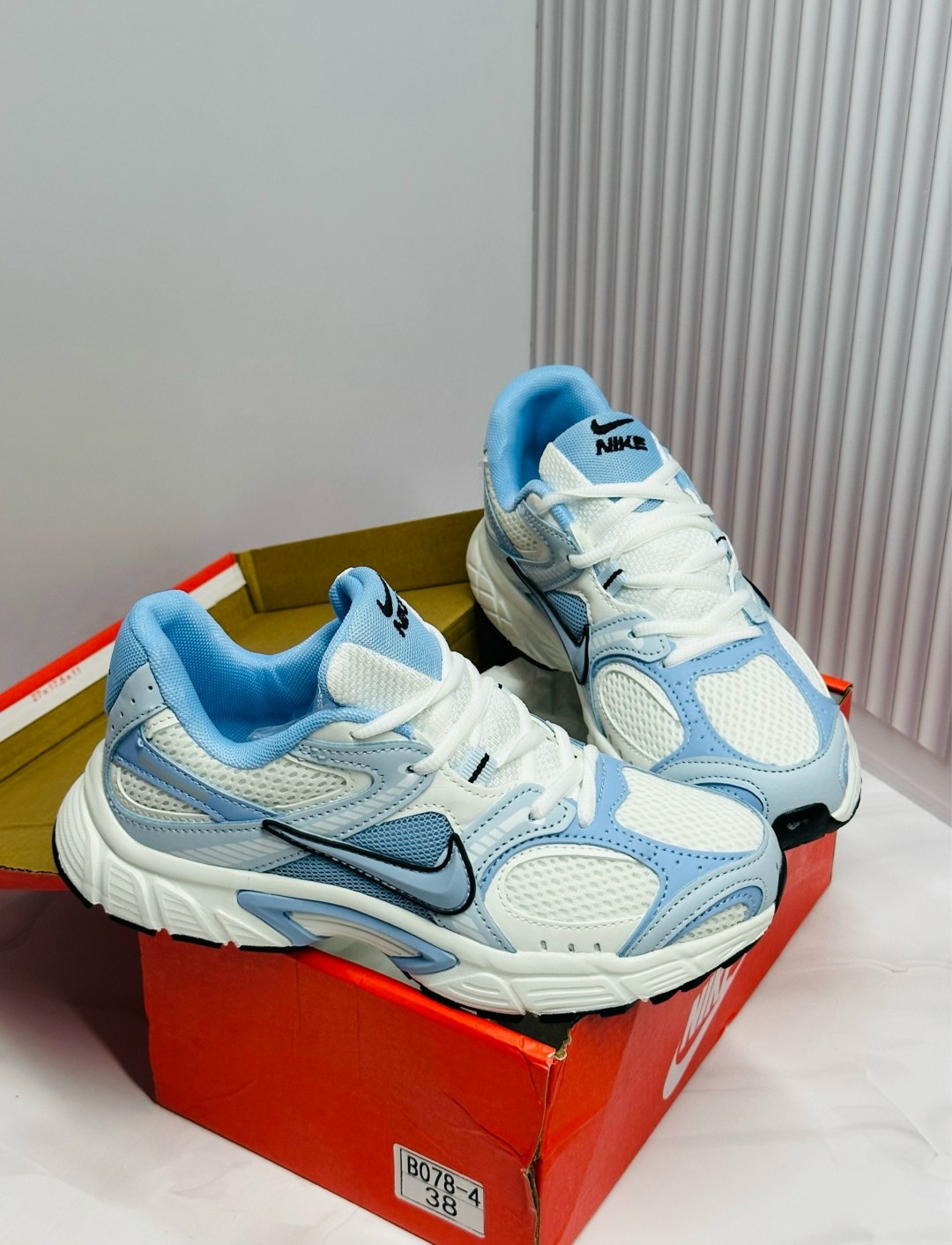 кроссовки nike,кроссовки,повседневные кроссовки,женские кроссовки,женские кроссовки nike