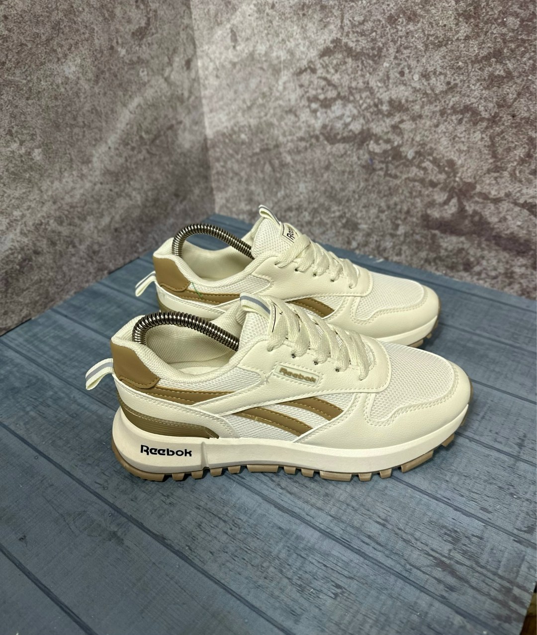 кроссовки reebok женские,кроссовки classic leather reebok, кремовый,кроссовки reebok,женские кроссовки reebok classic leather,кроссовки