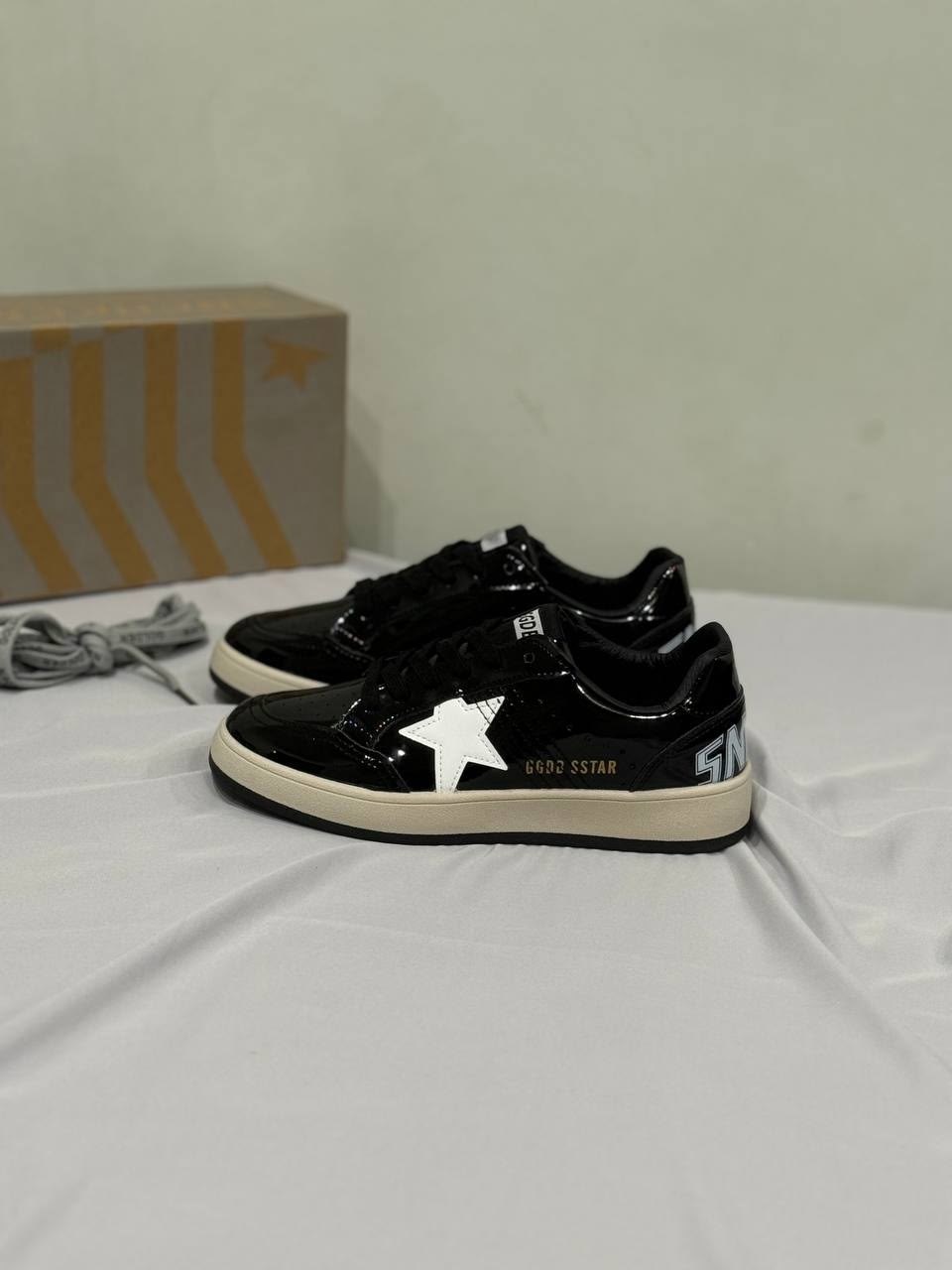 ,кроссовки bape,bape sta кроссовки,golden goose кеды hi star на платформе черный,черные кроссовки
