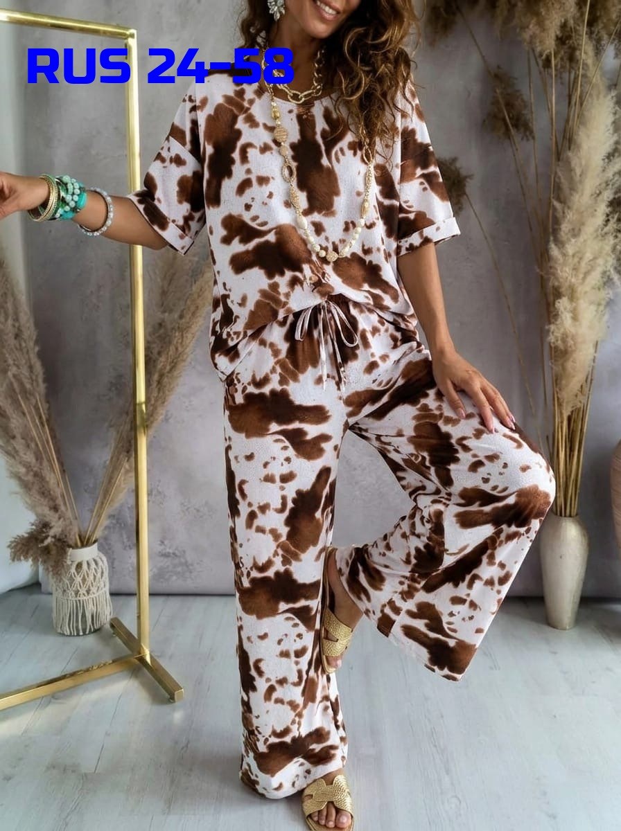 костюм с принтом,костюм с брюками,стильные женские костюмы,женские костюмы