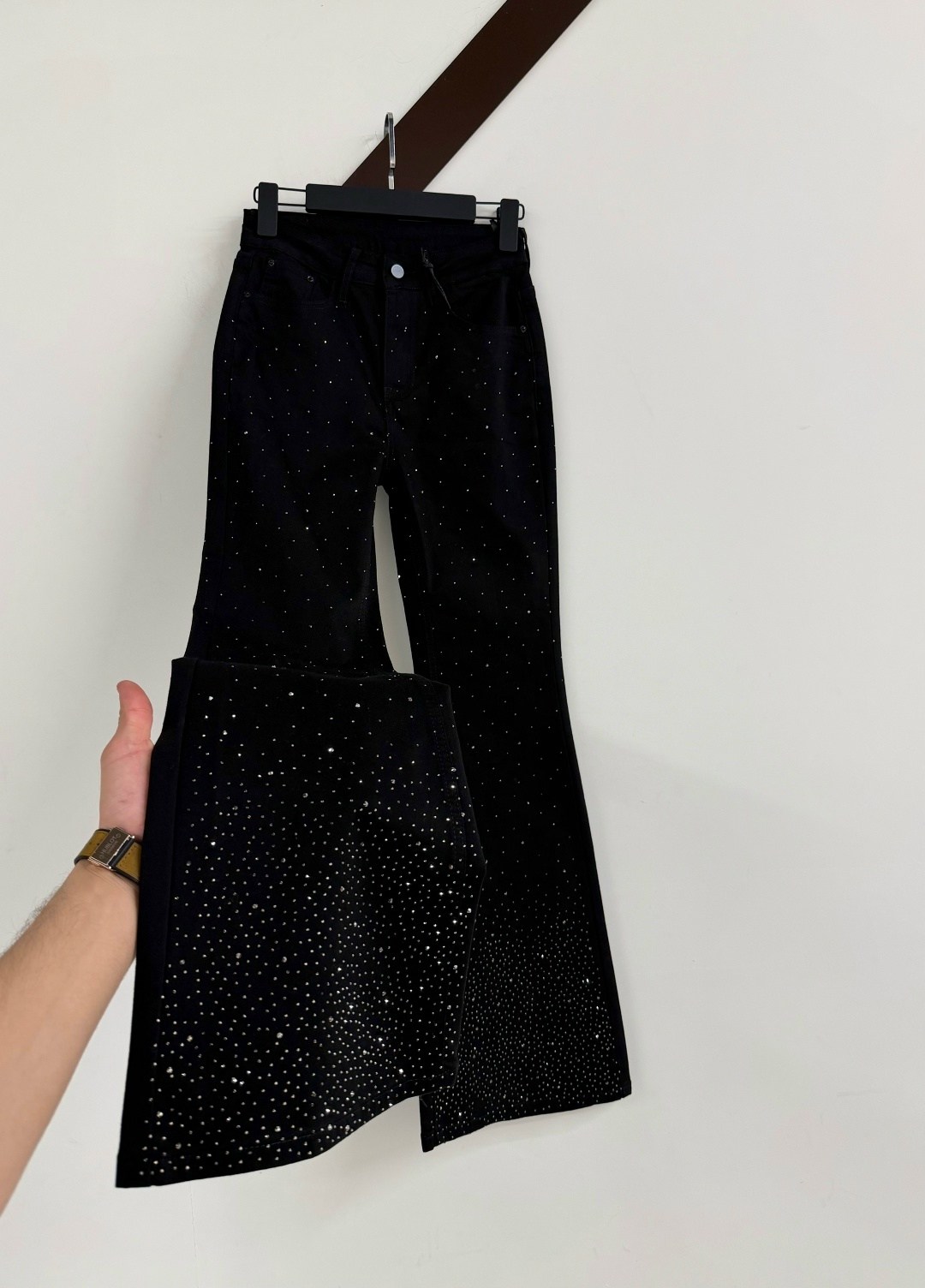 джинсы для девочек клеш,джинсы клеш женские,джинсы в стразах,женские джинсы со стразами,джинсы клеш