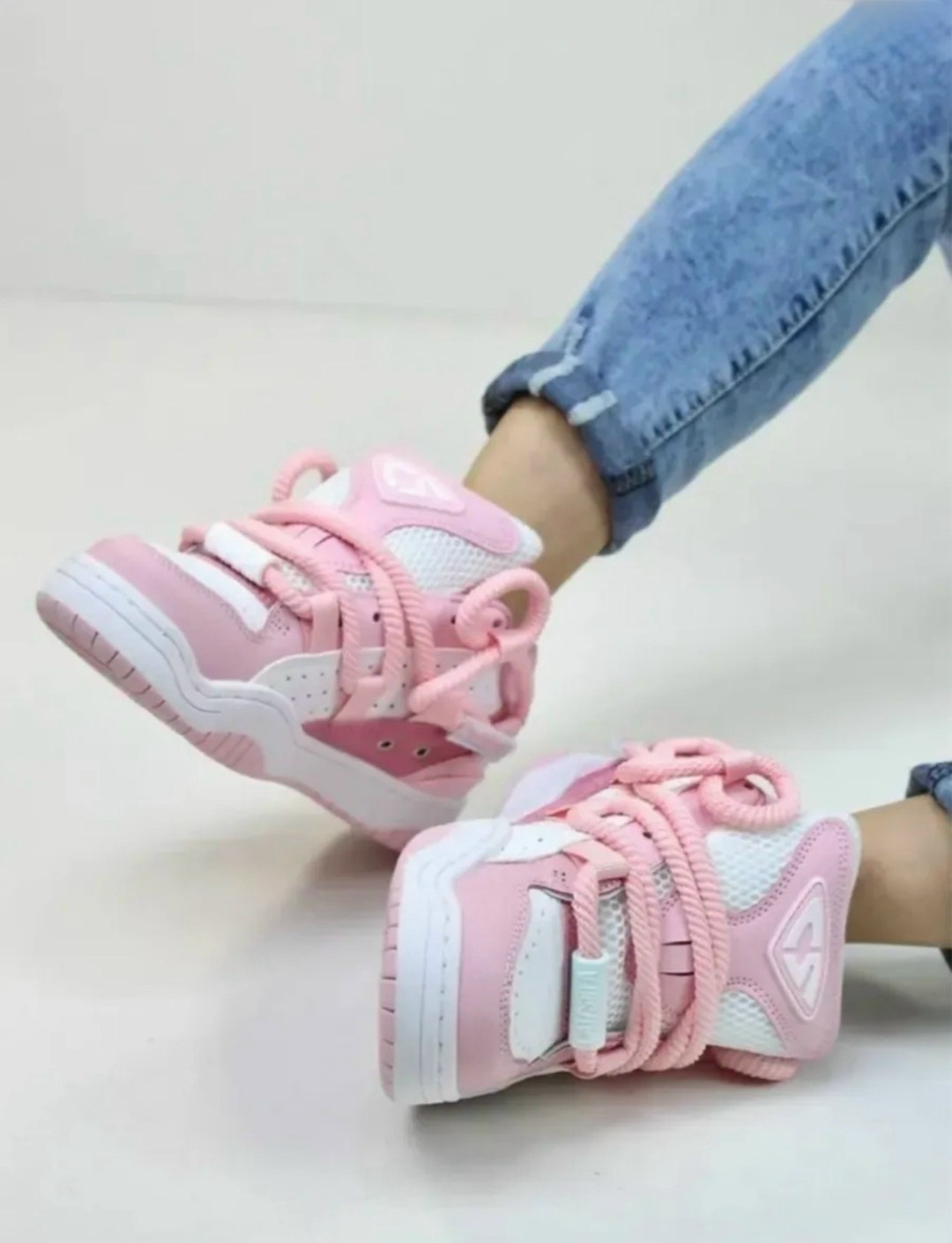 розовые кроссовки,кроссовки дутые,женские кроссовки,,кроссовки