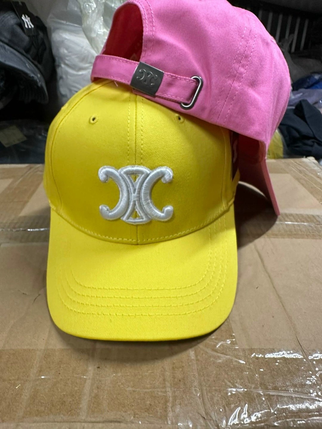 бейсболка celine,стильная бейсболка,женская бейсболка,бейсболка,бейсболка модная