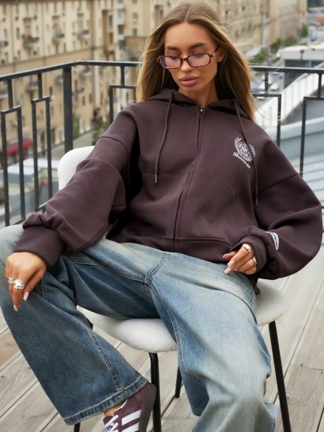 толстовка,женская толстовка,темно синяя толстовка,толстовка с капюшоном,толстовка женская с капюшоном