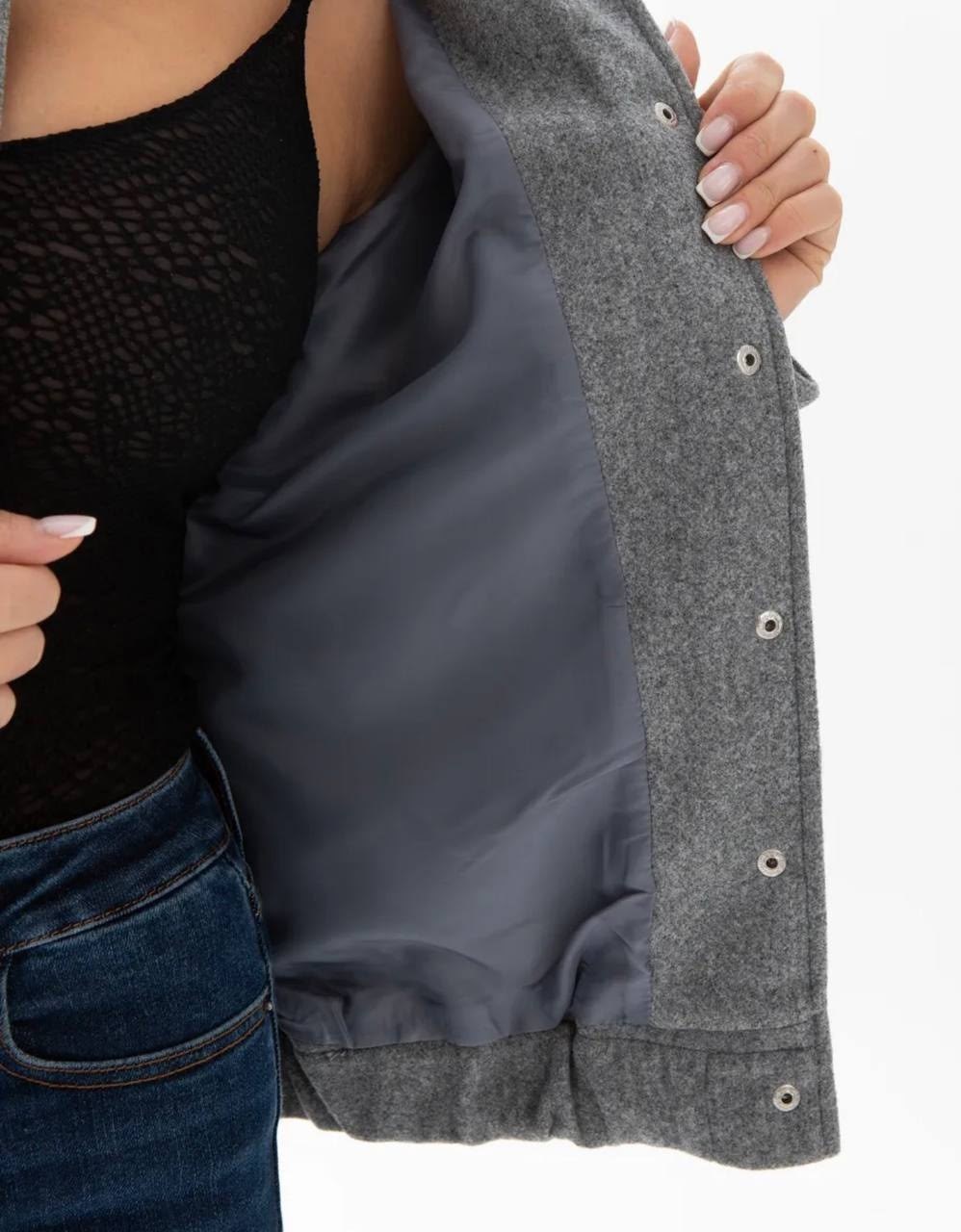 бомбер куртка оверсайз драповая kira clo,кашемировый серый бомбер,бомбер куртка шерстяной весенний оверсайз evvi,бомбер кашемировый теплый оверсайз brand habibi,бомбер женский оверсайз