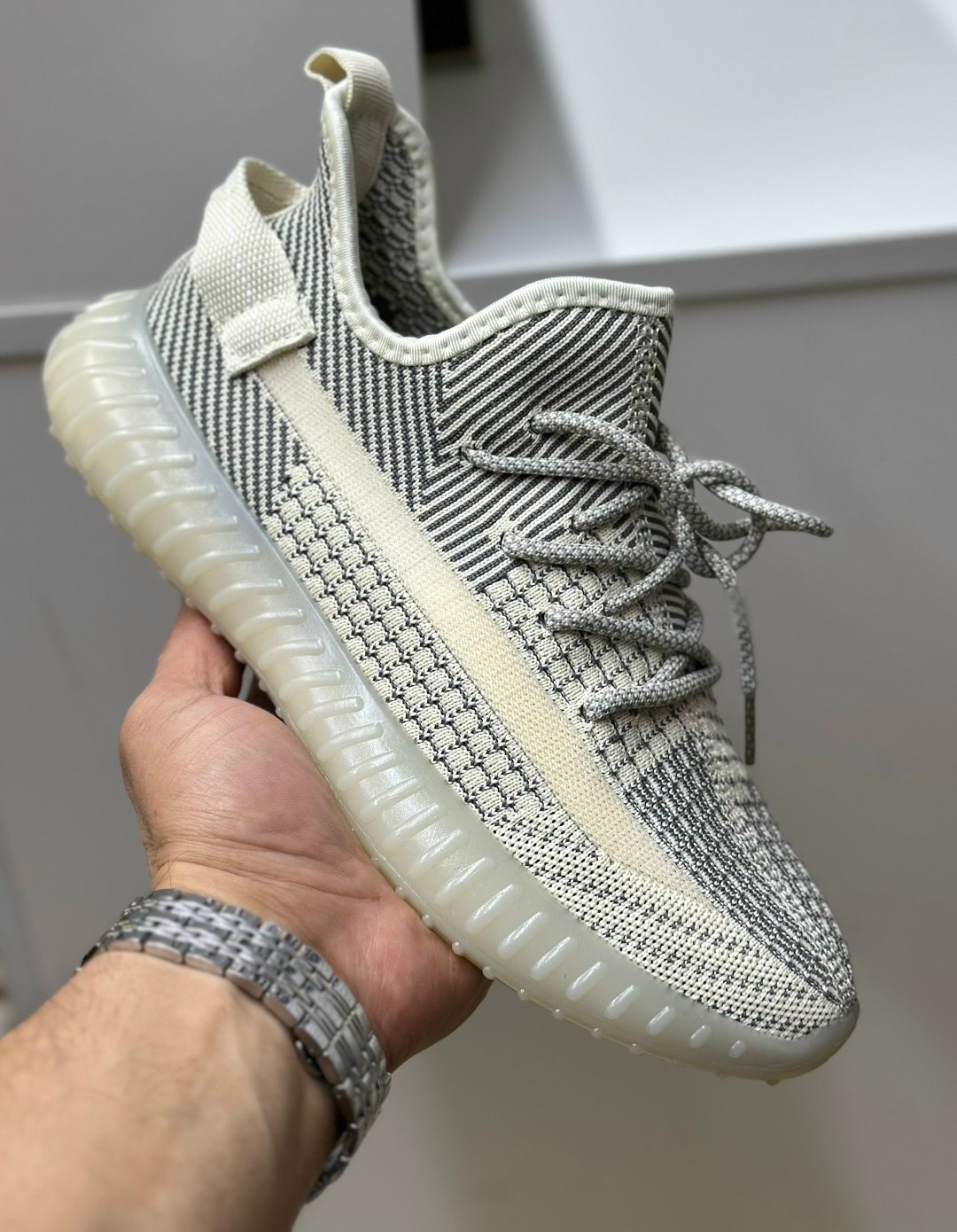 кроссовки мужские yeezy boost 350,adidas yeezy boost 350 v 2,adidas yeezy boost 350,кроссовки adidas yeezy boost 350,yeezy boost 350 v 2