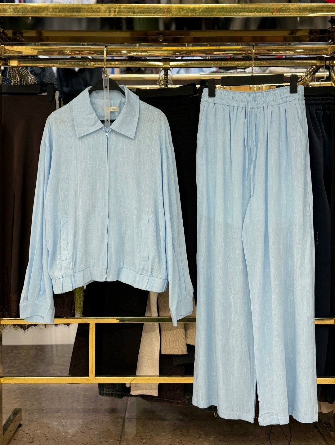 брючный костюм,костюм брючный с рубашкой,комплект костюм,костюм с брюками и рубашкой,костюм женский