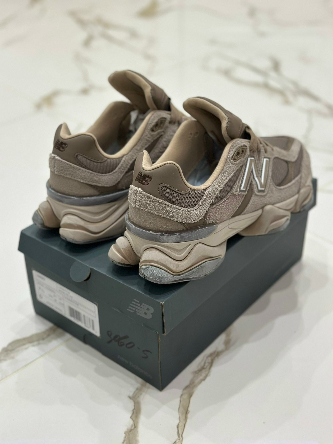 кроссовки new balance 9060,кроссовки new balance,кроссовки мужские new balance 9060,кроссовки new balance 9060 'mushroom' коричневый,кроссовки