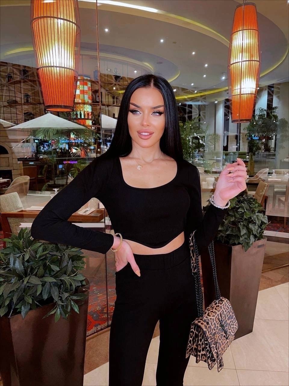 костюмчик,стильные костюмы,костюм для фитнеса,трикотажные костюмы,костюм женский