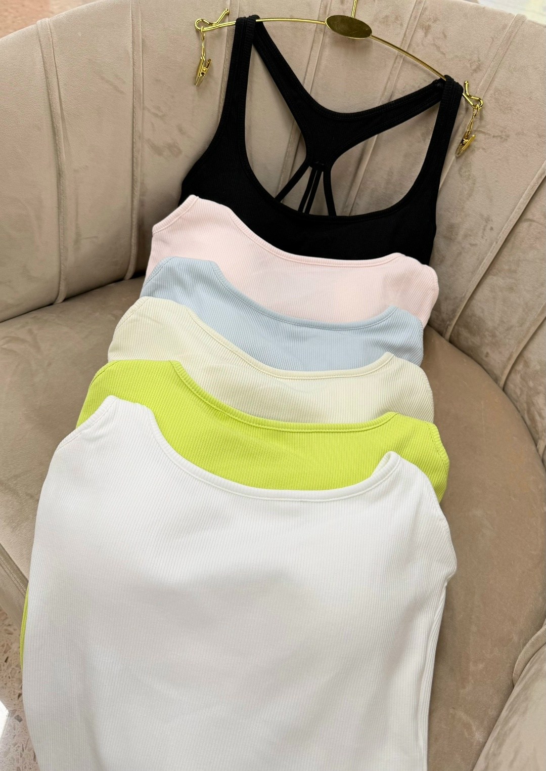 топ женский,майка женская,топ женский белый,кроп топ женский,топ майка