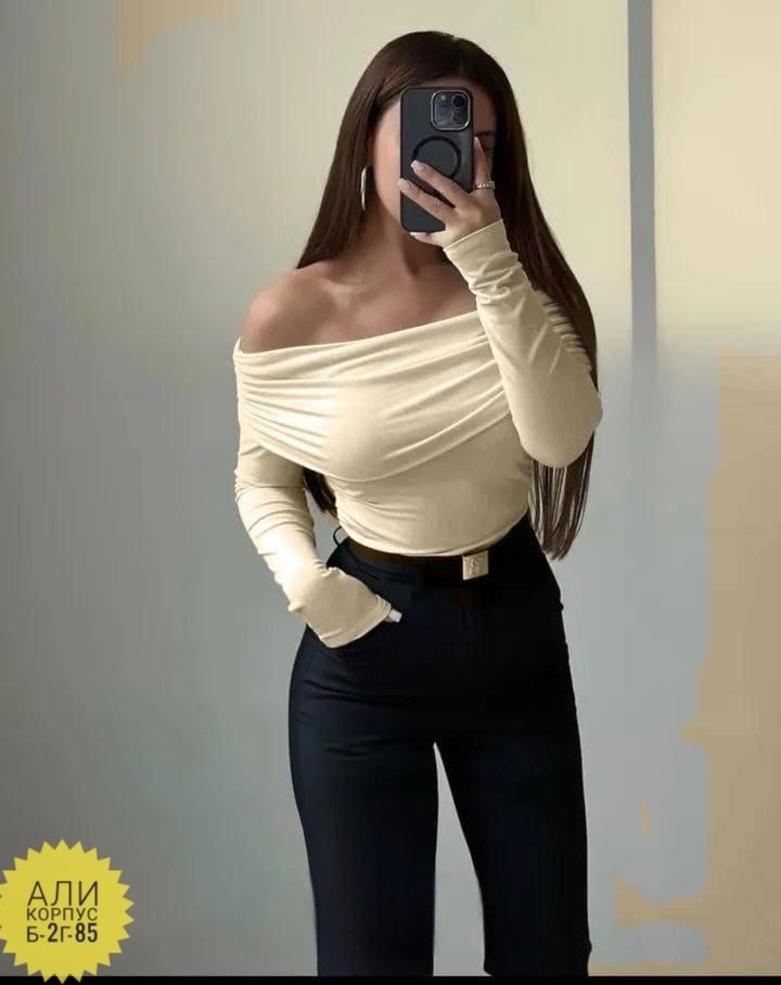 женская кофта,кофта черная женская,кофта черная,лонгслив с открытыми плечами,кофточка