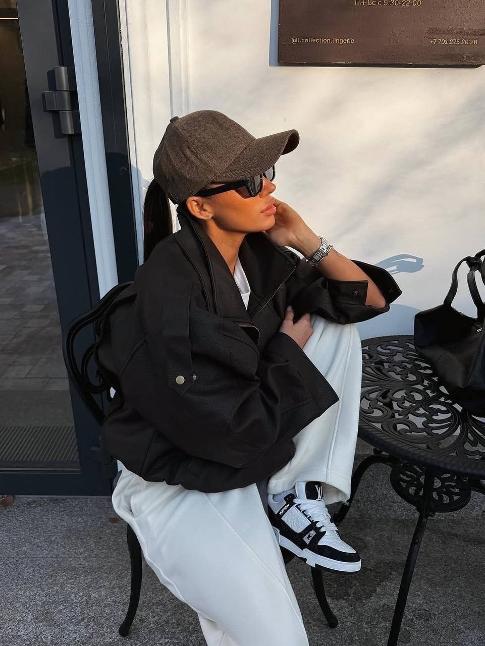 кожаная куртка,женская кожаная куртка,коричневая кожаная куртка,модные образы