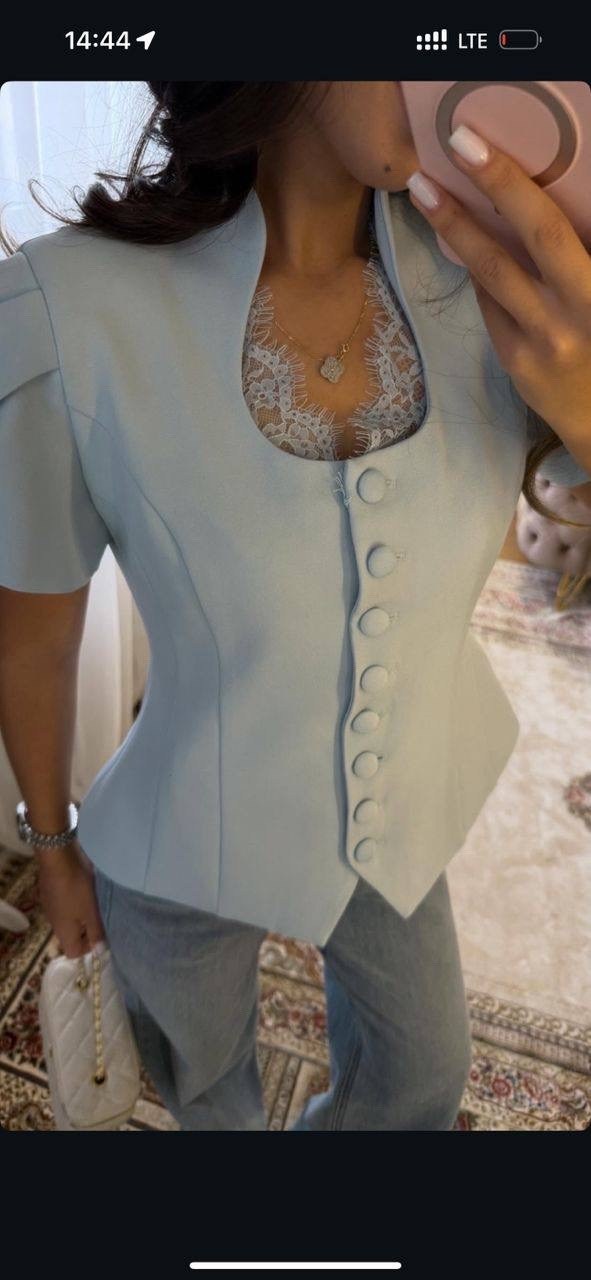 элегантные наряды,женская блузка,женские наряды,женская белая блузка