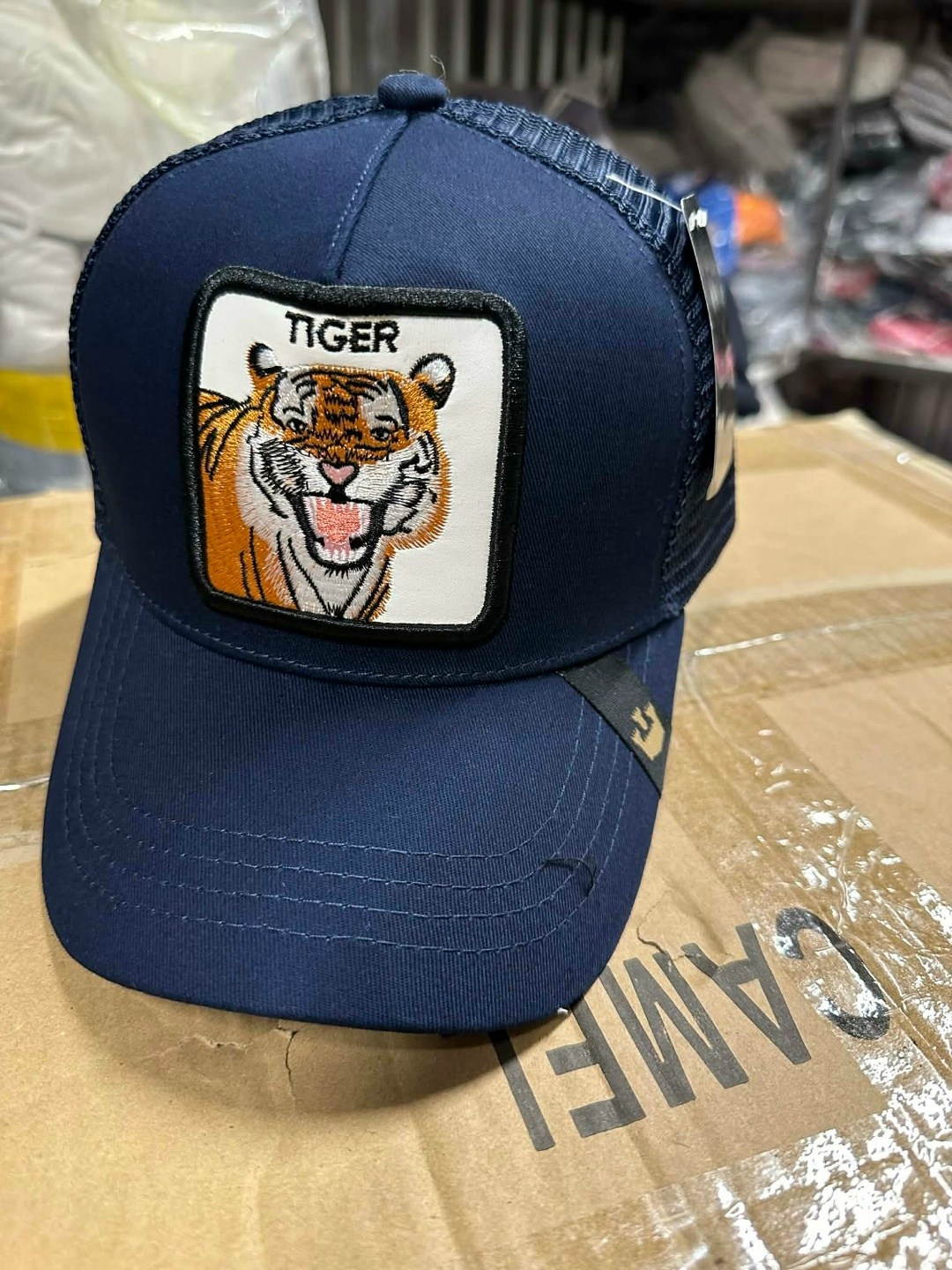 бейсболка goorin brothers с тигром,бейсболка с сеточкой goorin brothers,кепка с тигром goorin brothers,кепки со зверями,бейсболка унисекс goorin bros