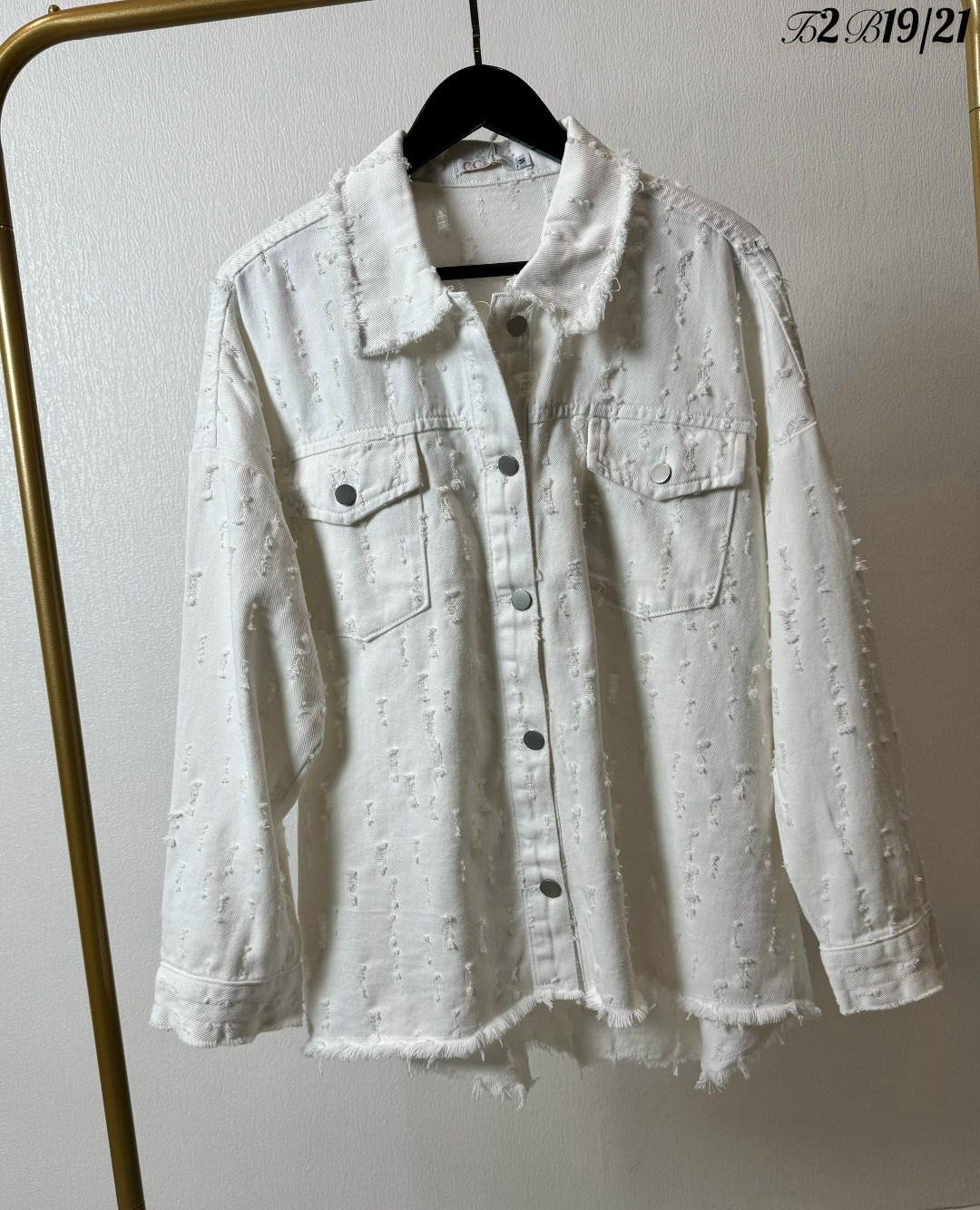 джинсовая куртка,белая джинсовая куртка,джинсовые куртки женские,рубашка женская джинсовая,джинсовка белая