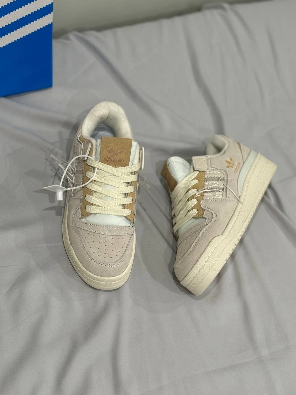 женские кроссовки adidas,кроссовки adidas,кроссовки adidas forum 84 low,,adidas forum low 84 бежевый лайт