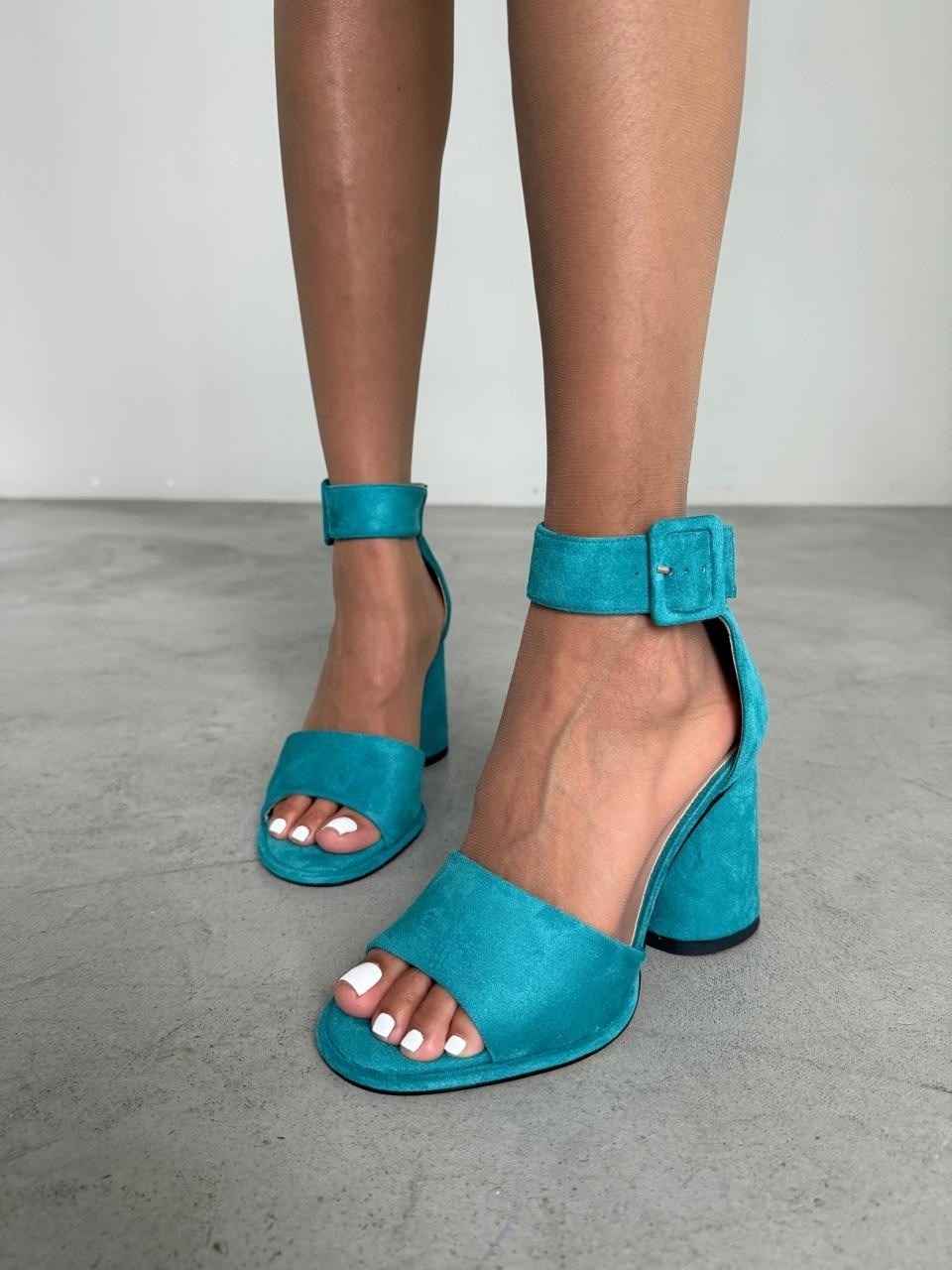 босоножки эконика бирюзовые,босоножки на каблуках,модные босоножки,голубые босоножки на каблуке,летние босоножки на каблуке