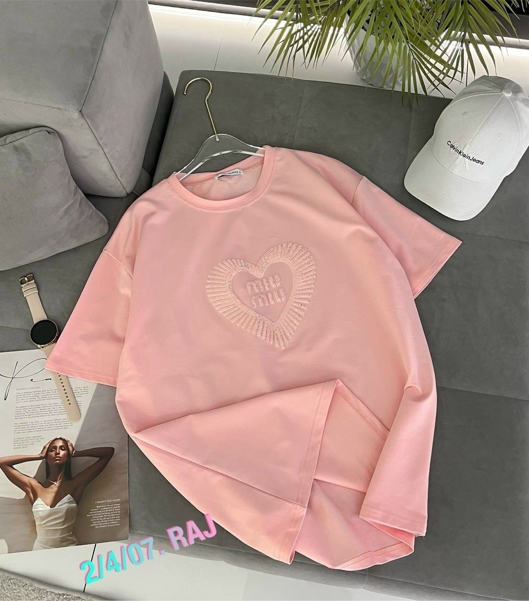 футболка женская,футболки женские оверсайз,футболка оверсайз с сердцами,футболки модные,футболки оверсайз с принтами